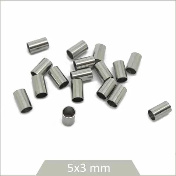 Env. 20 perles tubes cache-noeud en acier 3x5 mm