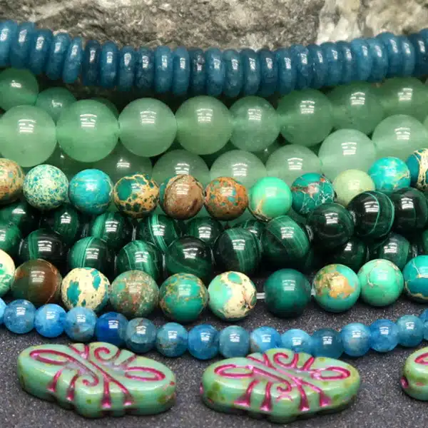 Env. 45 perles rondes en Aventurine, 8,5 mm - Image 2