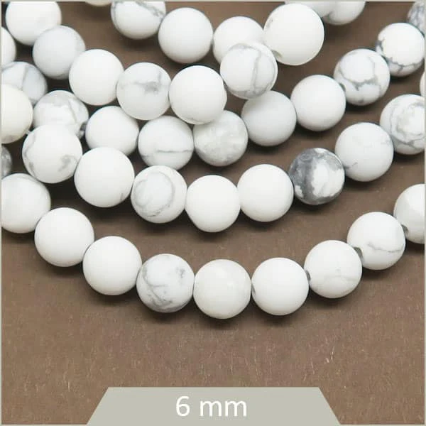 Env. 62 perles Howlite blanche ronde 6 mm, pierre naturelle