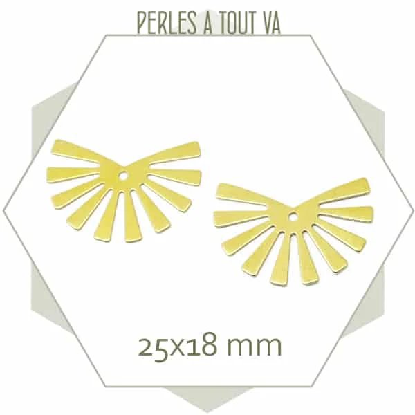 8 breloques soleil levant en laiton brut